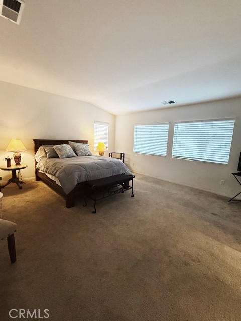 Detail Gallery Image 8 of 12 For 130 Boston, Beaumont,  CA 92223 - 5 Beds | 3 Baths