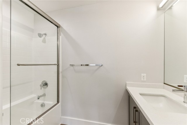 Detail Gallery Image 6 of 14 For 101 S Chapel Ave #408,  Alhambra,  CA 91801 - 2 Beds | 2 Baths