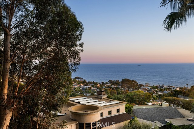 Detail Gallery Image 33 of 41 For 22212 Paseo Del Sur, Laguna Beach,  CA 92651 - 3 Beds | 2 Baths