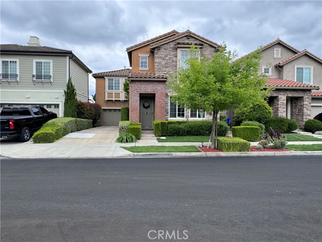 Detail Gallery Image 1 of 38 For 1443 Lily Ln, Turlock,  CA 95382 - 3 Beds | 2/1 Baths