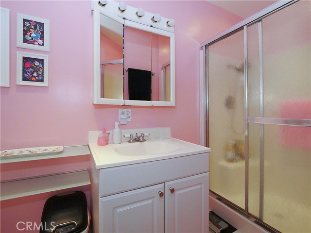 1931 Ruhland Avenue, Redondo Beach, California 90278, 6 Bedrooms Bedrooms, ,4 BathroomsBathrooms,Residential,Sold,Ruhland,SB23015853