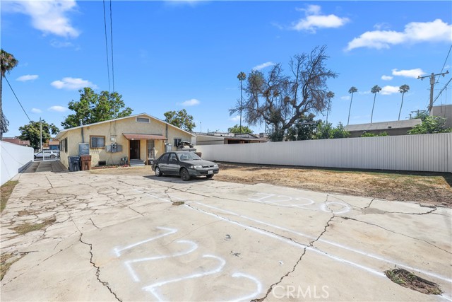 Detail Gallery Image 19 of 40 For 1220 W 92nd St, Los Angeles,  CA 90044 - 4 Beds | 2 Baths