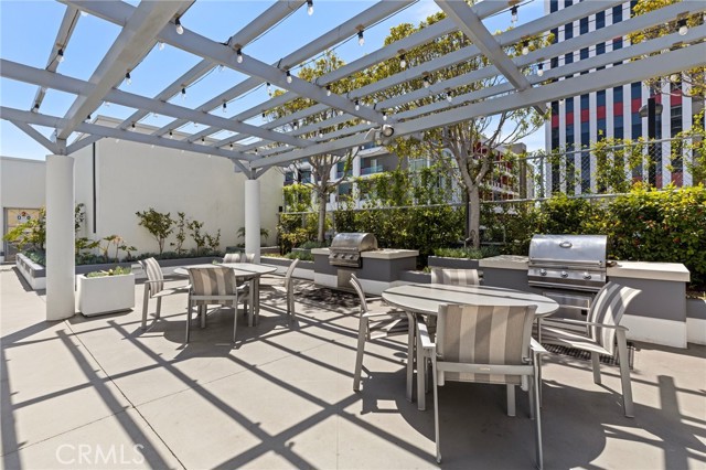 400 W Ocean Boulevard, Long Beach CA: https://media.crmls.org/medias/f1a77afe-9dd0-4b7f-807d-83615d85ef4c.jpg