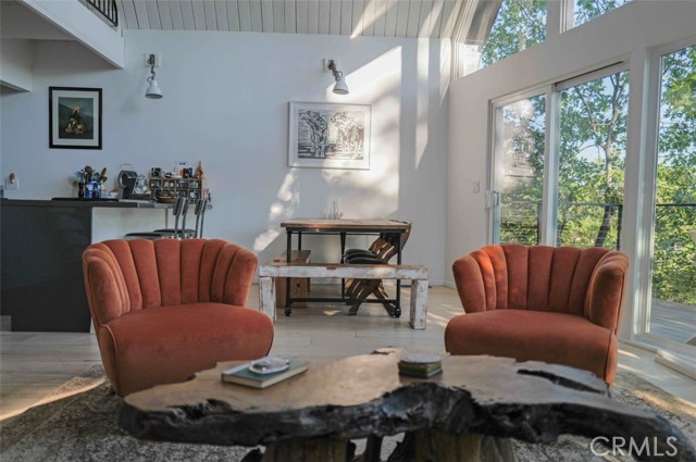 1554 Coyote Court, Big Bear City CA: https://media.crmls.org/medias/f1a8445b-7c12-48f9-8043-b6cba4f99ebc.jpg