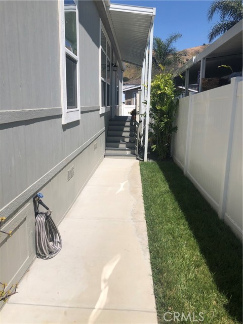 Detail Gallery Image 27 of 34 For 4901 Green River Rd #268,  Corona,  CA 92878 - 4 Beds | 2 Baths