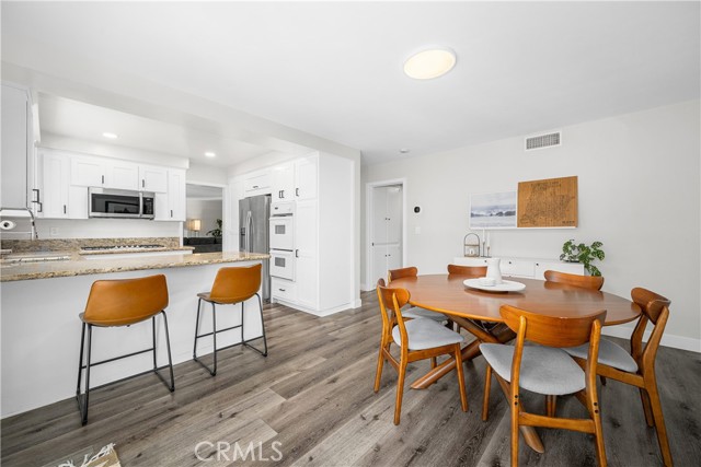 Detail Gallery Image 25 of 54 For 3600 Lama Ave, Long Beach,  CA 90808 - 3 Beds | 2 Baths