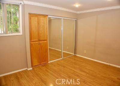 Detail Gallery Image 7 of 17 For 5325 Newcastle, Encino,  CA 91316 - 2 Beds | 1 Baths