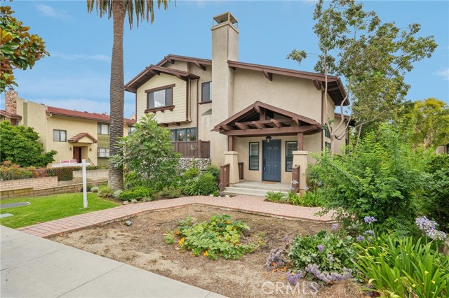 50 Esperanza Avenue, Sierra Madre CA: https://media.crmls.org/medias/f1a90e7e-25b1-4b8e-9a3b-c06d8c04386a.jpg