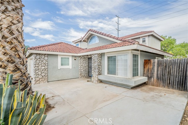 Detail Gallery Image 4 of 46 For 1541 Caron Ct, Perris,  CA 92571 - 4 Beds | 3 Baths