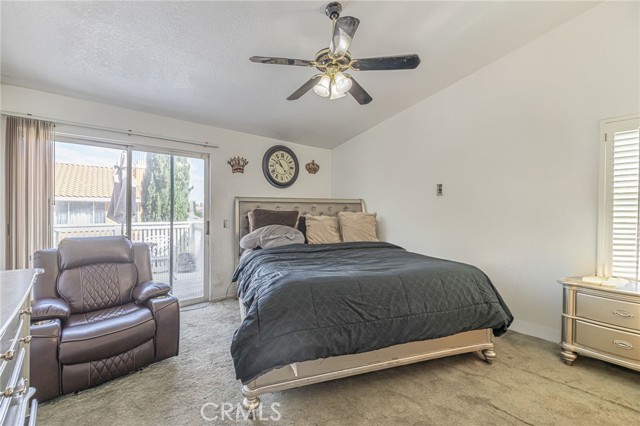 Detail Gallery Image 9 of 23 For 3241 Abbey Ln, Palmdale,  CA 93551 - 3 Beds | 2 Baths