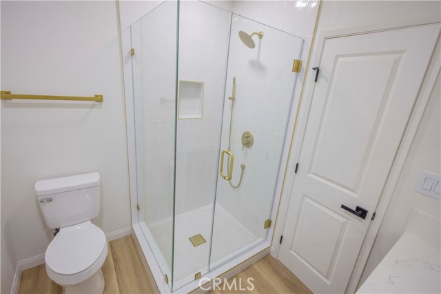 Detail Gallery Image 17 of 48 For 2122 W 10th St, Santa Ana,  CA 92703 - – Beds | – Baths