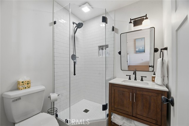 1002 3rd St, Hermosa Beach, California 90254, 4 Bedrooms Bedrooms, ,2 BathroomsBathrooms,Residential,For Sale,3rd St,SB26070138