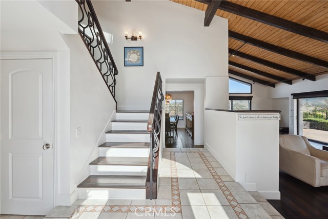Detail Gallery Image 5 of 44 For 4372 Park Vicente, Calabasas,  CA 91302 - 4 Beds | 4/1 Baths