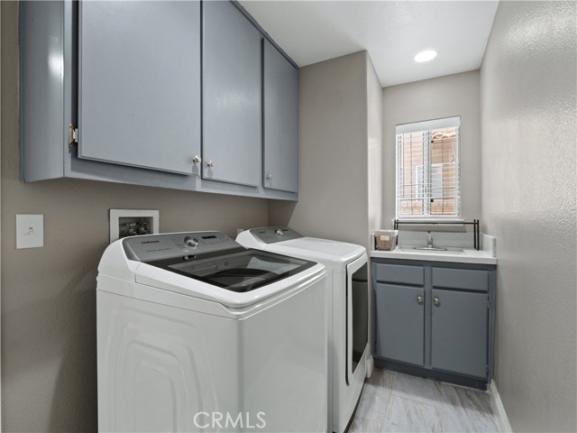 Detail Gallery Image 40 of 42 For 38948 Glenwood, Palmdale,  CA 93551 - 4 Beds | 3 Baths