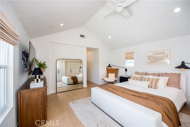 2065 Thurin Street, Costa Mesa CA: https://media.crmls.org/medias/f1ac431d-c3fa-4b95-b4b0-46fec317c6c5.jpg