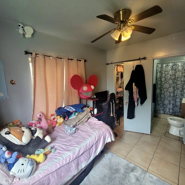 6527 Marlow Avenue, Bell Gardens CA: https://media.crmls.org/medias/f1ad7f4f-a6da-4ff9-abe7-ce7055f31119.jpg