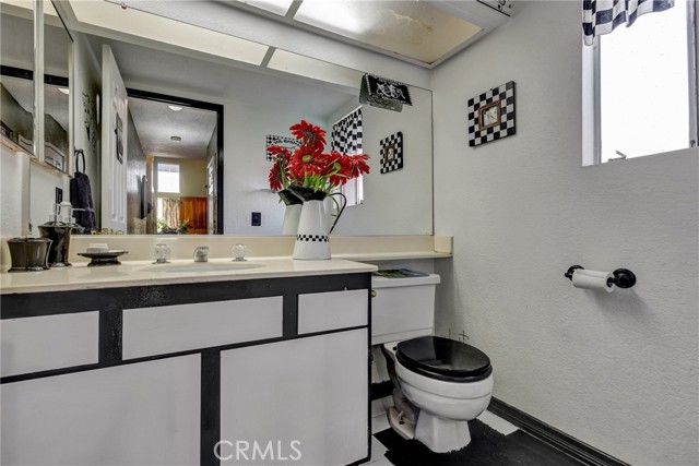 Image 21 of 33 For 16470 Havenwood Road