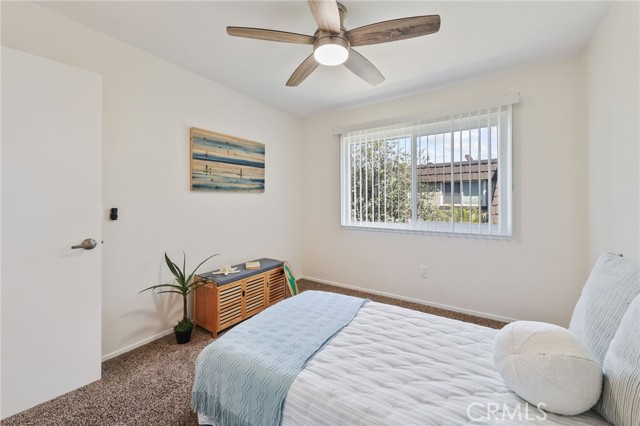 1634 Iowa Street, Costa Mesa CA: https://media.crmls.org/medias/f1b0ff6d-0abf-47f0-80ed-5b67bada06d1.jpg