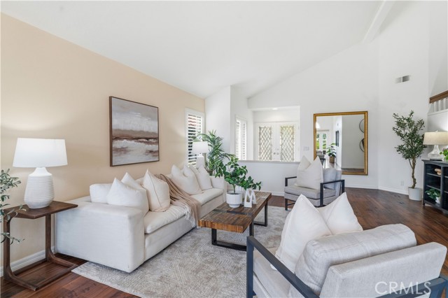 Detail Gallery Image 12 of 71 For 16 Baristo, Irvine,  CA 92612 - 3 Beds | 2/1 Baths