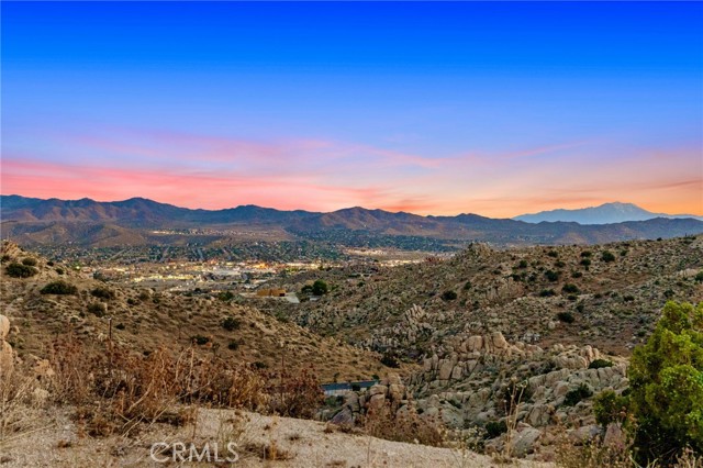 Detail Gallery Image 21 of 75 For 57315 Tecuya Dr, Yucca Valley,  CA 92284 - 4 Beds | 3/1 Baths