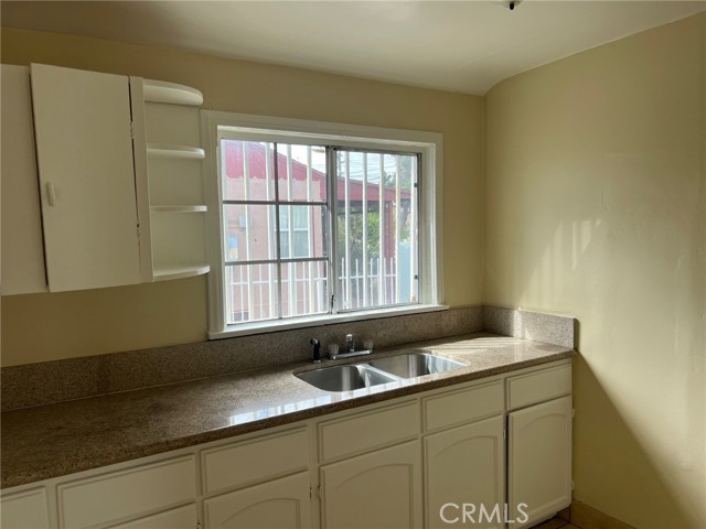 Detail Gallery Image 8 of 21 For 4616 1/2 W 111th St., Inglewood,  CA 90304 - 0 Beds | 1 Baths