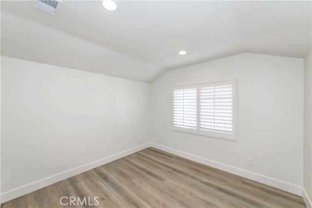 58 Paisley Place, Irvine CA: https://media.crmls.org/medias/f1b3f22b-5d6e-489a-b84a-11ff41c3161b.jpg