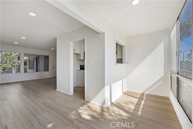 Detail Gallery Image 56 of 71 For 505 Cedar Ave 2a,  Long Beach,  CA 90802 - 2 Beds | 2 Baths