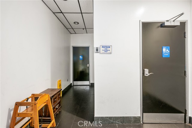 200 Main, Huntington Beach CA: https://media.crmls.org/medias/f1b4f53d-346a-4548-b172-0702415e645d.jpg