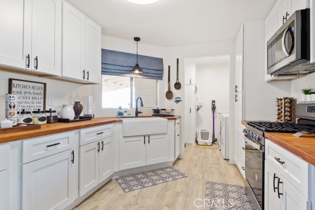 42345 De Portola Road, Temecula CA: https://media.crmls.org/medias/f1b51967-6d21-4030-938e-3ed0a0422f84.jpg