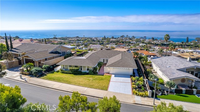 32461 Mediterranean Drive, Dana Point CA: https://media.crmls.org/medias/f1b53207-aac9-4a3a-b354-b406165caba1.jpg