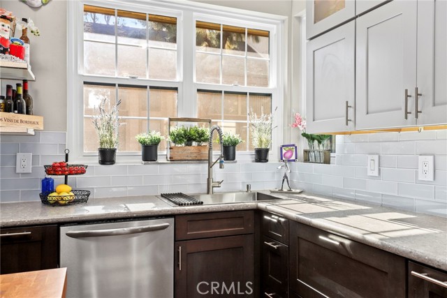 Detail Gallery Image 11 of 35 For 1655 Clark Ave #331,  Long Beach,  CA 90815 - 2 Beds | 2 Baths