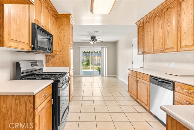 Detail Gallery Image 5 of 34 For 8734 Ouida Dr, Riverside,  CA 92503 - 4 Beds | 2 Baths