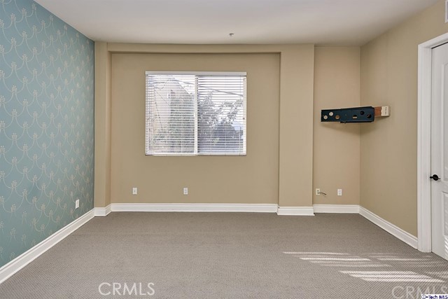 3 Bed Home for Sale in Los Angeles, California