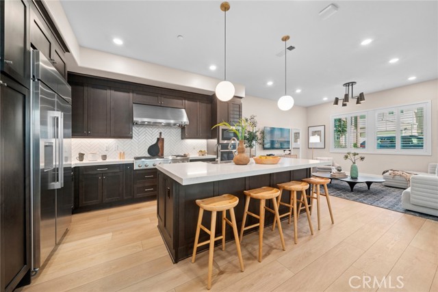 Front Image Thumbnail for CROC26024420