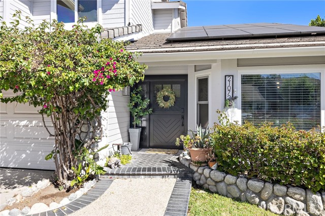 Detail Gallery Image 3 of 39 For 21072 Cimmaron Ln, Trabuco Canyon,  CA 92679 - 4 Beds | 3 Baths