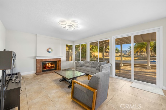 Detail Gallery Image 14 of 47 For 24670 Paseo De Toronto, Yorba Linda,  CA 92887 - 4 Beds | 3/1 Baths