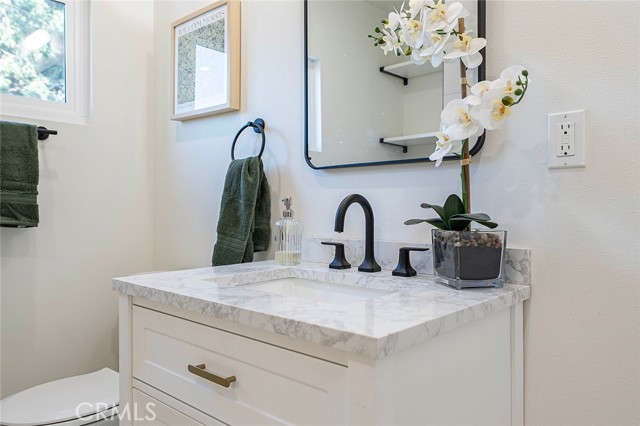 Detail Gallery Image 27 of 37 For 482 Mountain View St, Altadena,  CA 91001 - 3 Beds | 1/1 Baths