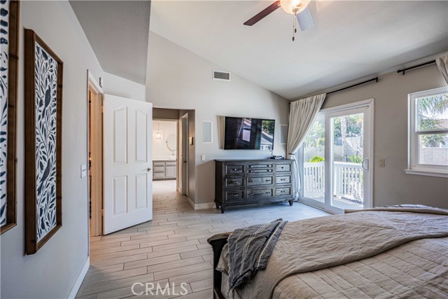 Detail Gallery Image 22 of 48 For 30407 White Cove Ct, Canyon Lake,  CA 92587 - 4 Beds | 3 Baths