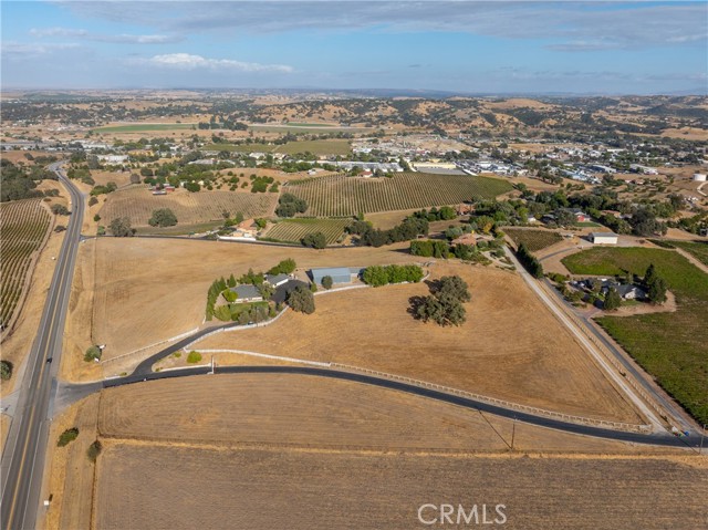 Detail Gallery Image 15 of 75 For 2120 Claassen Ranch Ln, Paso Robles,  CA 93446 - 3 Beds | 2 Baths