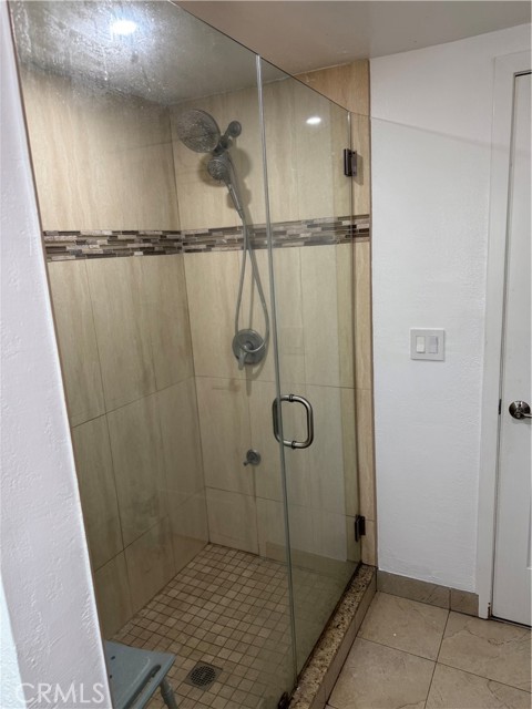 10418 Samoa Avenue, Tujunga CA: https://media.crmls.org/medias/f1b9df1f-9ee9-43ef-90c6-60572897f288.jpg