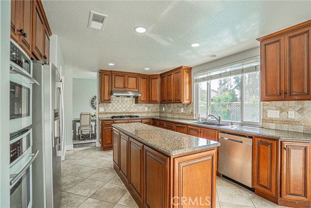 Detail Gallery Image 26 of 53 For 4831 Corso Cir, Cypress,  CA 90630 - 4 Beds | 2/1 Baths