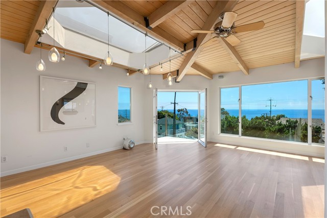 Detail Gallery Image 26 of 40 For 31685 3rd Ave, Laguna Beach,  CA 92651 - 2 Beds | 2 Baths