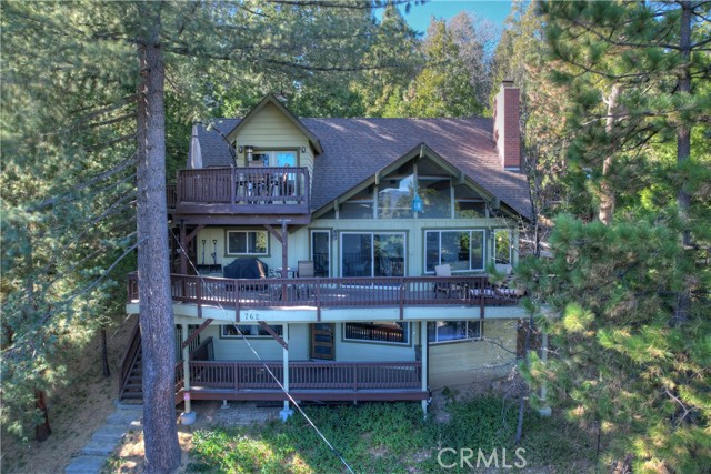 Detail Gallery Image 1 of 54 For 762 Zurich Dr, Lake Arrowhead,  CA 92352 - 4 Beds | 2/1 Baths