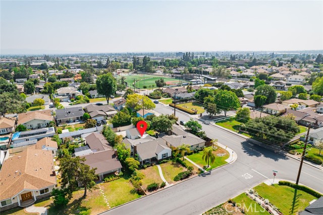 204 E Floral Avenue, Arcadia CA: https://media.crmls.org/medias/f1bc0d63-c767-4b05-b0a5-427039bec688.jpg