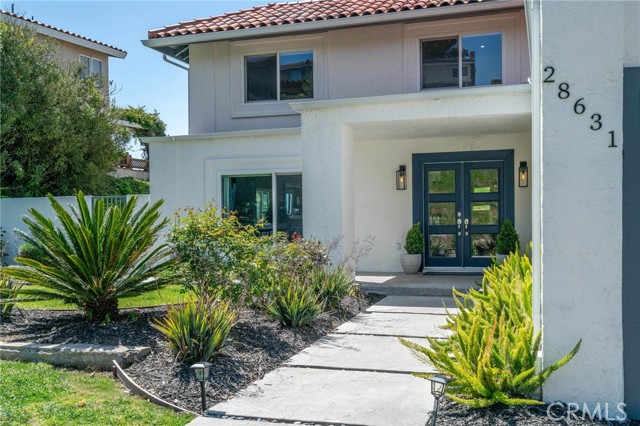 Detail Gallery Image 35 of 62 For 28631 Shire Oaks, Rancho Palos Verdes,  CA 90275 - 5 Beds | 3/1 Baths