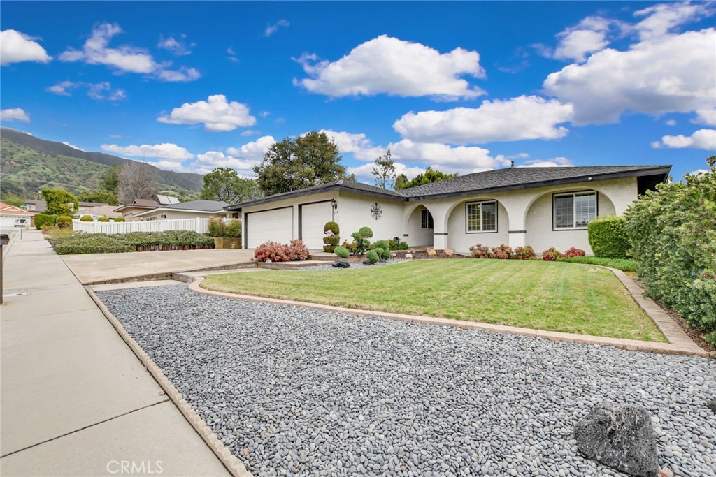 610 N Bender Avenue, Glendora, CA 91741