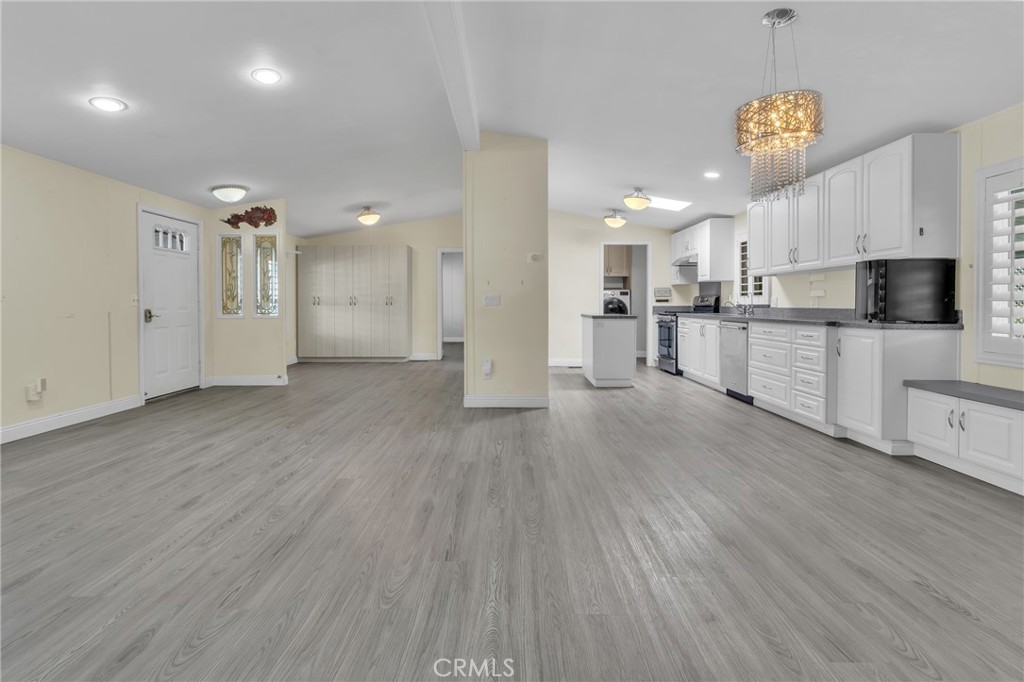 971 Borden - photo 15