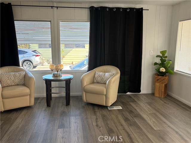 Detail Gallery Image 3 of 39 For 1895 W Devonshire Ave #27,  Hemet,  CA 92545 - 2 Beds | 2 Baths