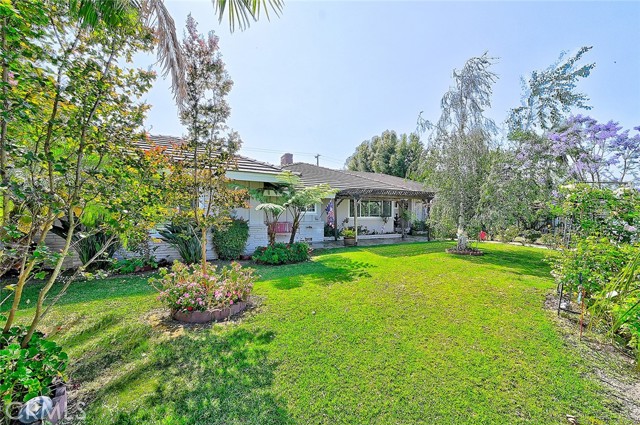 11471 Gill Drive, Garden Grove CA: https://media.crmls.org/medias/f1bcb0b6-8cba-47aa-ab6b-e318b39af2b9.jpg