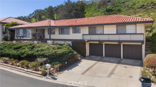 3522 Newridge Drive, Rancho Palos Verdes, California 90275, 4 Bedrooms Bedrooms, ,2 BathroomsBathrooms,Residential,Sold,Newridge,RS23040488